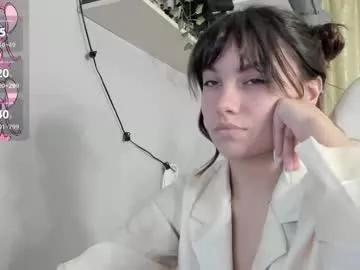 Freechat kesh_mne on Chaturbate