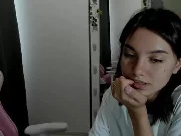 Freechat kesh_mne on Chaturbate