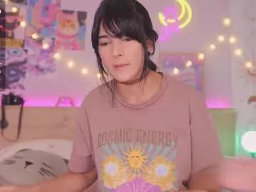 Freechat kittenmoon_ on Chaturbate