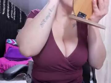 lalanaughty1 on Chaturbate