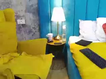 Freechat lisacroft on Chaturbate