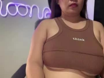 moona_luna21 from Chaturbate