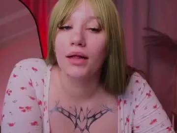 Freechat morvelyn on Chaturbate