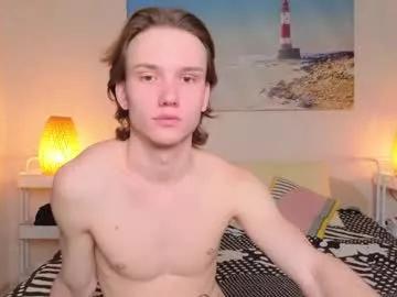 pupsenish on Chaturbate 