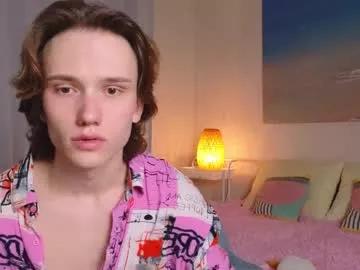 pupsenish on Chaturbate 