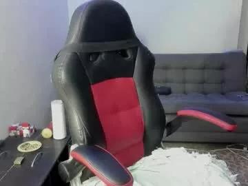 ragnar_lothbrok77 from Chaturbate