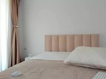 saradiamond01 on Chaturbate 