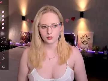 sheslinki on Chaturbate 