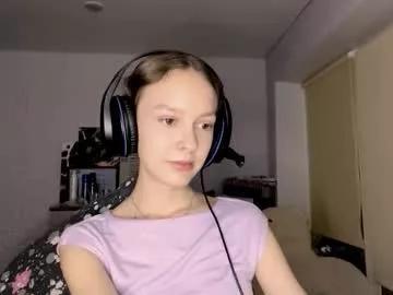 temekavicknair from Chaturbate