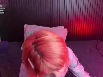 velvet_fangs222 on Chaturbate 