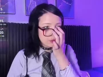 velvet_fangs222 on Chaturbate 