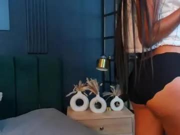 violeta_bee