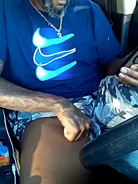 3prettyboy3 from StripChat