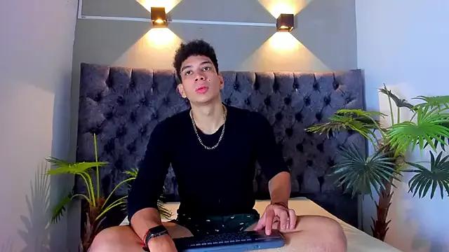 ALAN_REDINGER on StripChat 