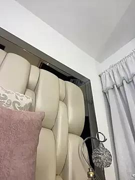 Freechat ALISSON_FOXXX1 on StripChat