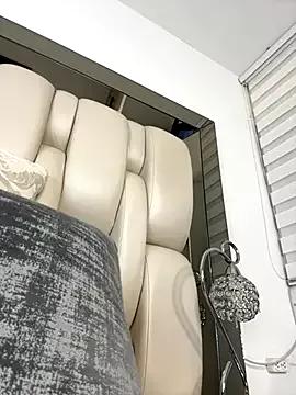 Freechat ALISSON_FOXXX1 on StripChat