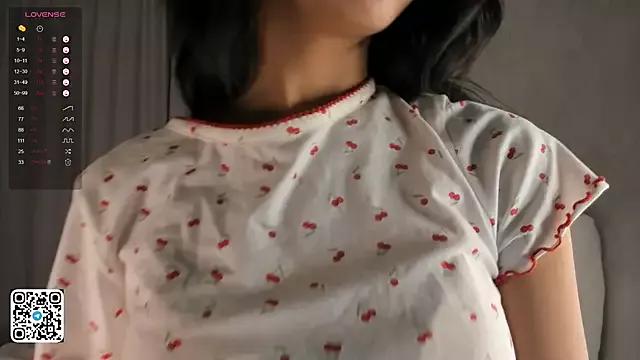 Freechat AlodiaAxley on StripChat