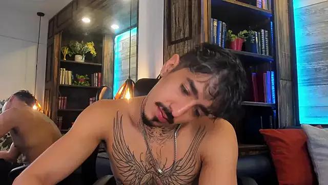 Donovan_Desmond on StripChat 