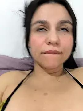 Emma-rose1 on StripChat 