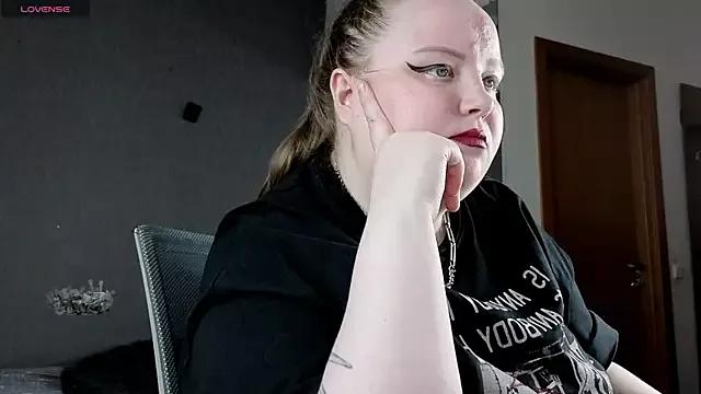 EMMA__CONNOR on StripChat