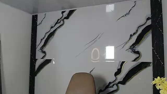 esmeralda-bk on StripChat 