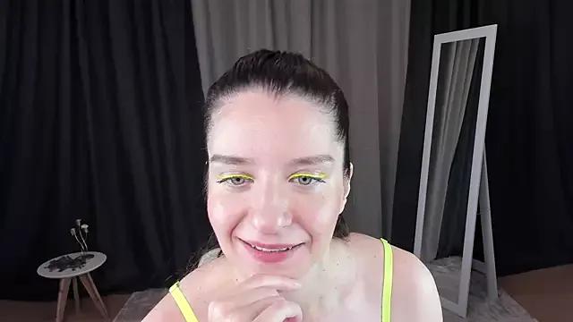 helentasty on StripChat 