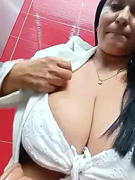 Horny-Mommy-Dirty