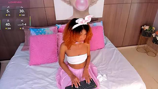 ImaniOkoye from StripChat