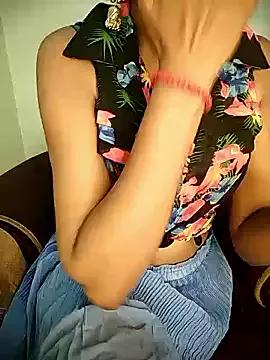 Indian-Squirt on StripChat 