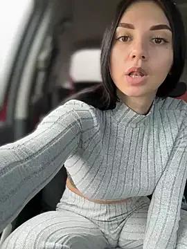 JulliaVegas on StripChat 