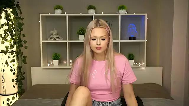 KaryTasch from StripChat