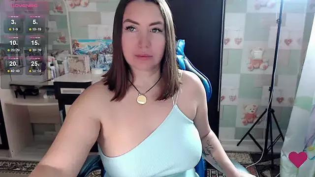 Korolek12 on StripChat 