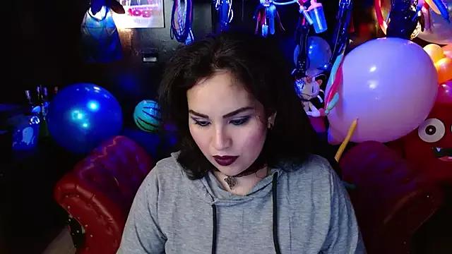 Freechat kureiji_hentaii on StripChat