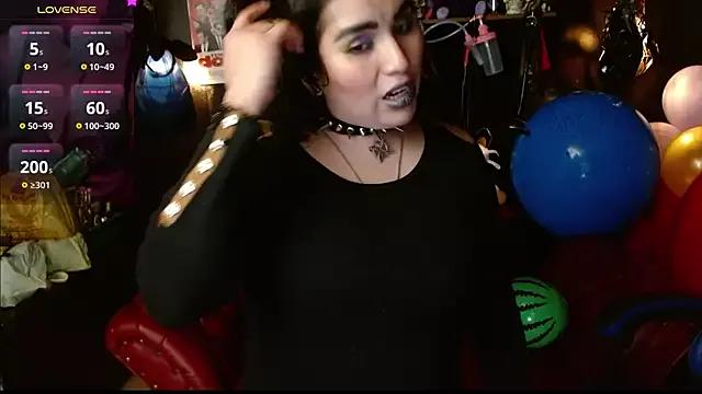 Freechat kureiji_hentaii on StripChat