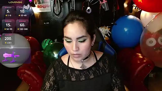 Freechat kureiji_hentaii on StripChat