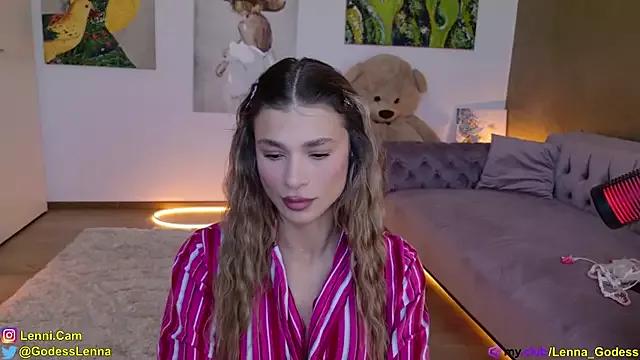 Lenna_Godess on StripChat 