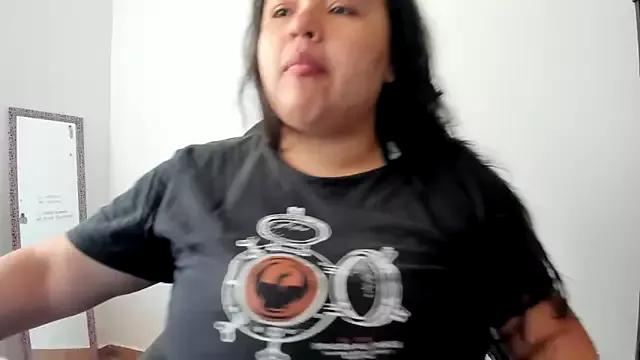 lizzie_c on StripChat 