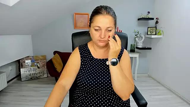 LollaGirl on StripChat 