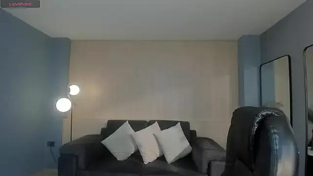 Freechat NiaSalvatore on StripChat