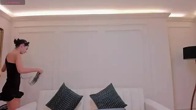 Freechat NiaSalvatore on StripChat