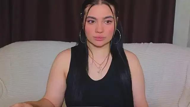 Nikki_Kardashian on StripChat 