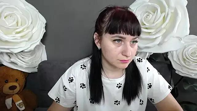 NinaFlawlees on StripChat 