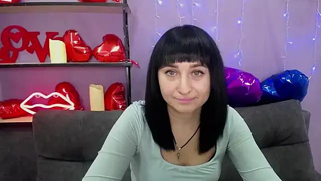 NinaFlawlees on StripChat 