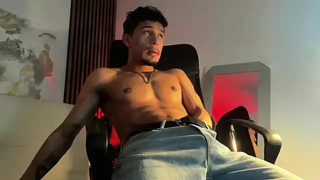 rafael_stone on StripChat 