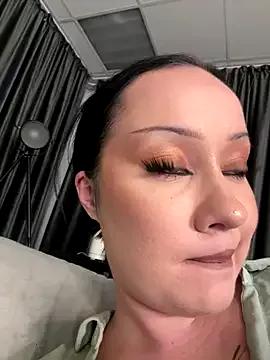 RollingGirls on StripChat