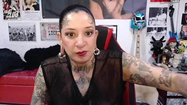 Rollyderolandia666 on StripChat 