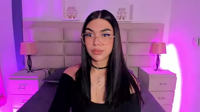 Freechat RoseCassie on StripChat