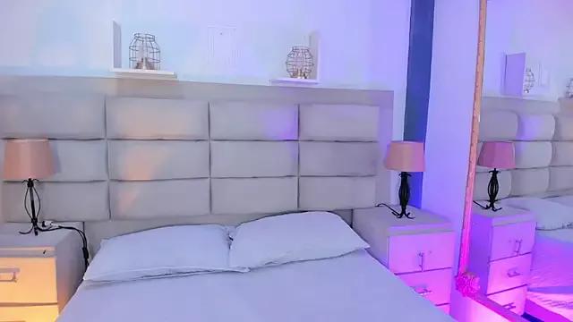 Freechat RoseCassie on StripChat