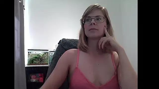 SavannaGirly on StripChat 
