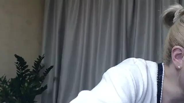 sweetpussy on StripChat 